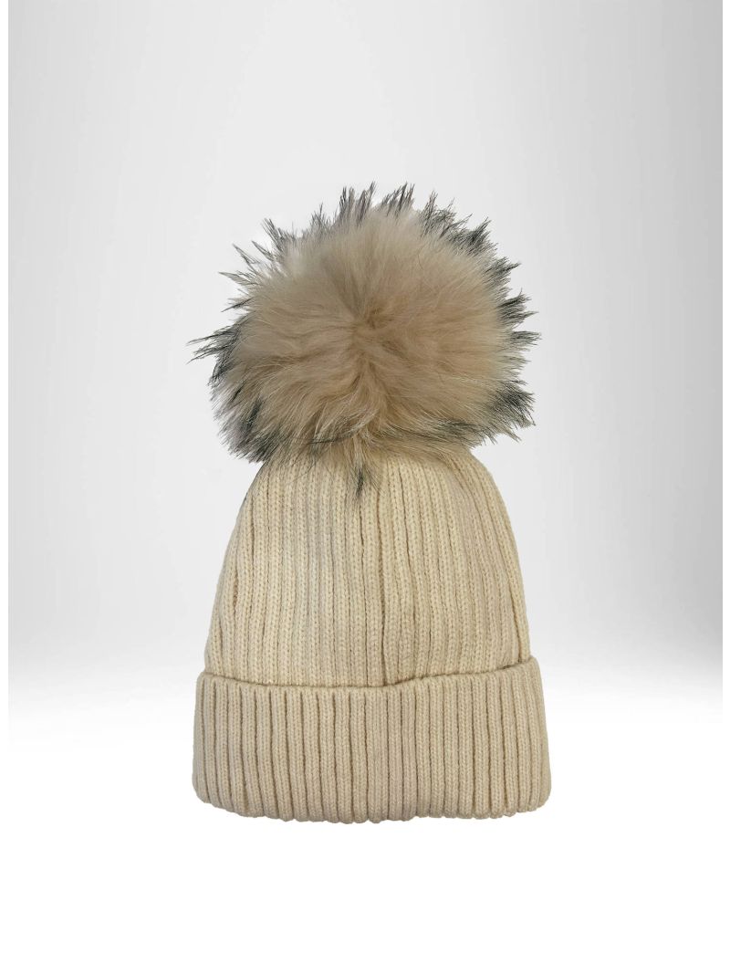 POMPOM HAT
