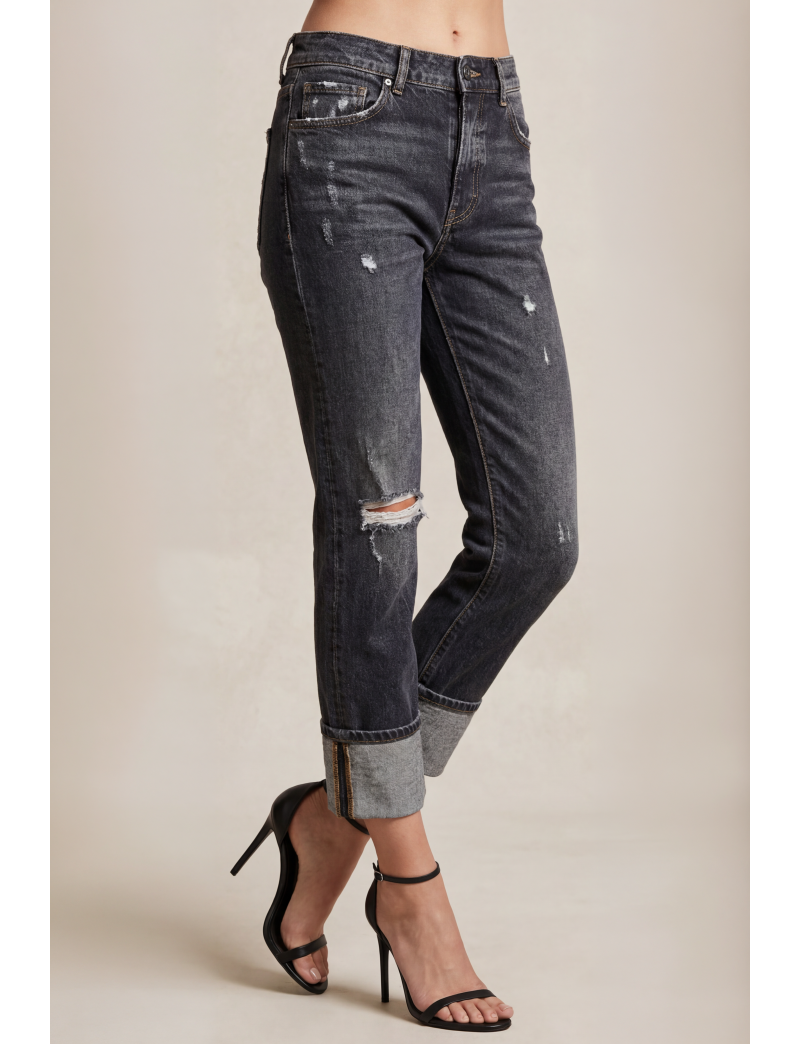 SLIM BLACK JEANS WITH CUFFED HEM