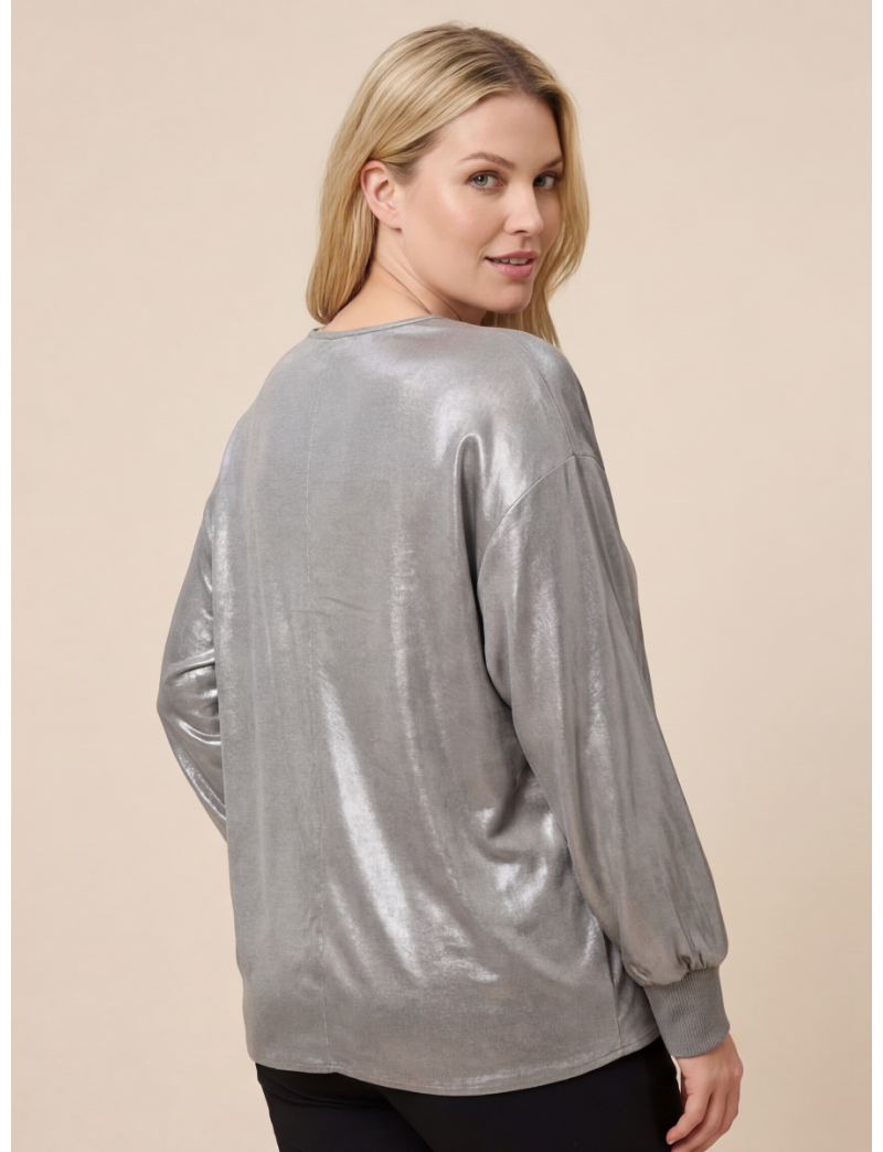 MINIMALIST FLUID SATIN TOP