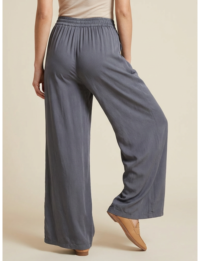 MINIMALIST FLUID WIDE-LEG PANTS